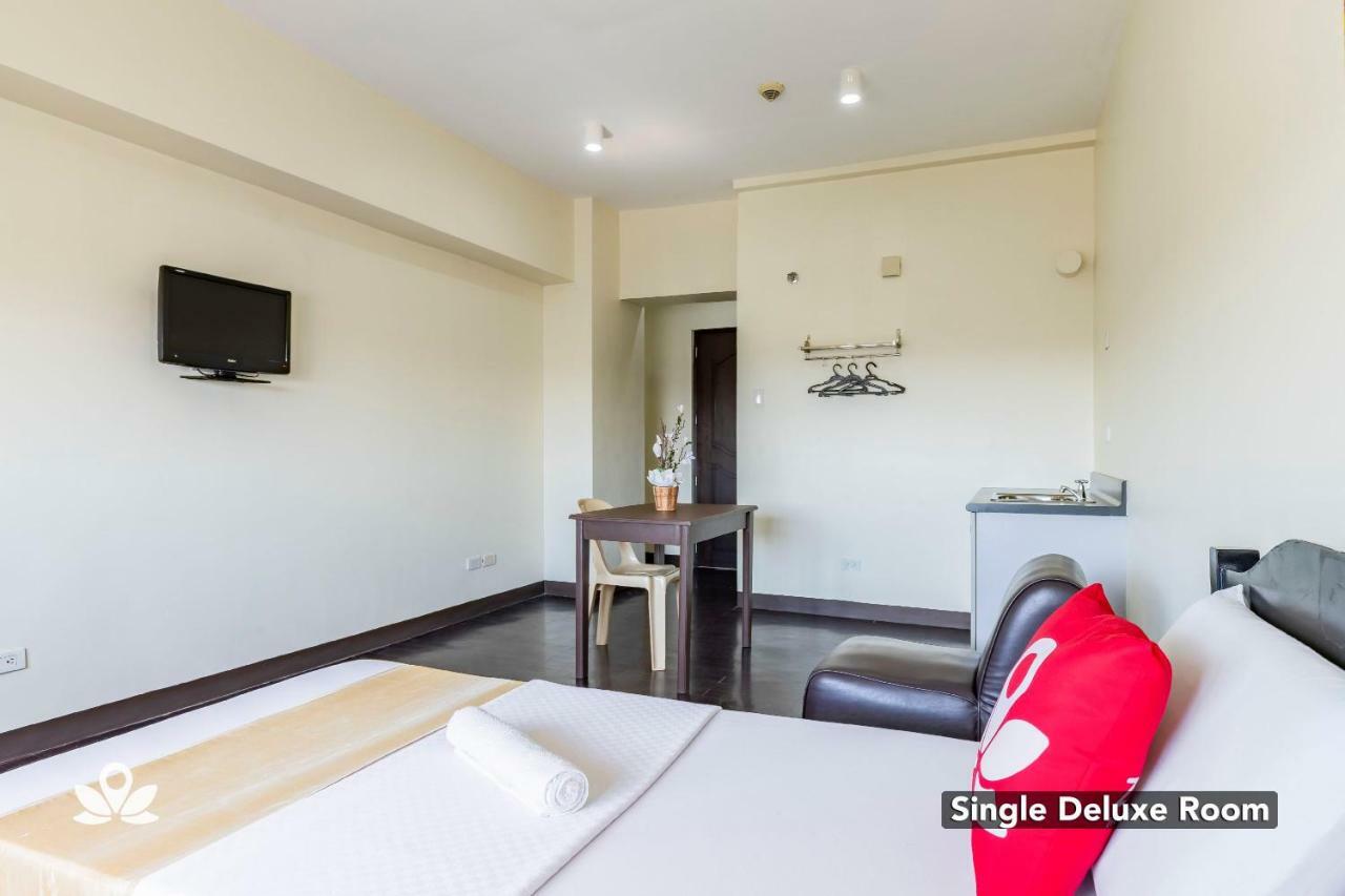 Zen Rooms Bp International Manila Eksteriør billede